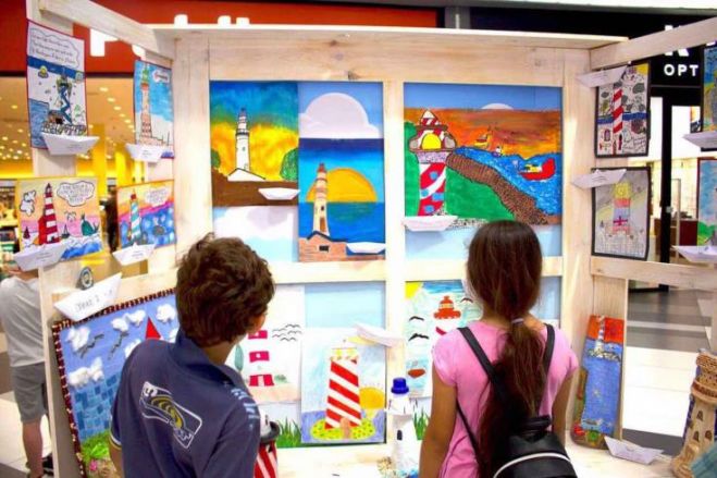 &Eta; &psi;&upsilon;&chi;&omicron;&lambda;&omicron;&gamma;&iota;&kappa;ή &sigma;&kappa;&omicron;&pi;&iota;ά &tau;&eta;&sigmaf; &epsilon;&pi;&iota;&sigma;&tau;&rho;&omicron;&phi;ή&sigmaf; &tau;&omega;&nu; &pi;&alpha;&iota;&delta;&iota;ώ&nu; &sigma;&tau;&omicron; &sigma;&chi;&omicron;&lambda;&epsilon;ί&omicron;