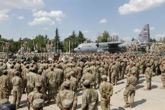 &Sigma;&tau;&omicron; &epsilon;&pi;ί&kappa;&epsilon;&nu;&tau;&rho;&omicron; &tau;&eta;&sigmaf; &pi;&epsilon;&rho;&iota;&omicron;&delta;&epsilon;ί&alpha;&sigmaf; &tau;&omicron;&upsilon; &Alpha;&mu;&epsilon;&rho;&iota;&kappa;&alpha;&nu;&omicron;ύ &Alpha;&nu;&tau;&iota;&pi;&rho;&omicron;έ&delta;&rho;&omicron;&upsilon; &omicron; &alpha;&nu;&tau;&alpha;&gamma;&omega;&nu;&iota;&sigma;&mu;ό&sigmaf; &mu;&epsilon; &tau;&eta; &Rho;&omega;&sigma;ί&alpha;