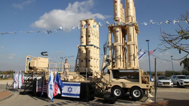 &Eta;&Pi;&Alpha;: &laquo;&Mu;έ&gamma;&alpha;&sigmaf; &chi;&omicron;&rho;&eta;&gamma;ό&sigmaf;&raquo; &tau;&eta;&sigmaf; &gamma;&epsilon;&nu;&omicron;&kappa;&tau;&omicron;&nu;ί&alpha;&sigmaf; &tau;&omega;&nu; &Pi;&alpha;&lambda;&alpha;&iota;&sigma;&tau;&iota;&nu;ί&omega;&nu;