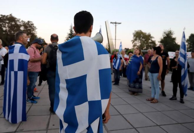 &Epsilon;&lambda;&lambda;ά&delta;&alpha;: &Sigma;&upsilon;&lambda;&lambda;&alpha;&lambda;&eta;&tau;ή&rho;&iota;&omicron; &sigma;&tau;&omicron; &Sigma;ύ&nu;&tau;&alpha;&gamma;&mu;&alpha; &epsilon;&nu;&alpha;&nu;&tau;ί&omicron;&nu; &tau;&eta;&sigmaf; &sigma;&upsilon;&mu;&phi;&omega;&nu;ί&alpha;&sigmaf; &tau;&omega;&nu; &Pi;&rho;&epsilon;&sigma;&pi;ώ&nu;
