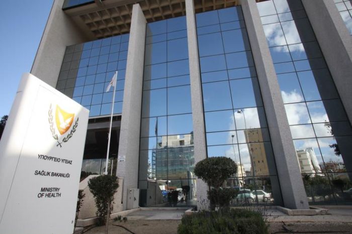 &Upsilon;&pi;&omicron;&upsilon;&rho;&gamma;&epsilon;ί&omicron; &Upsilon;&gamma;&epsilon;ί&alpha;&sigmaf;: &Sigma;&epsilon; &alpha;&pi;&omicron;&mu;ό&nu;&omega;&sigma;&eta; &gamma;&iota;&alpha; &pi;&epsilon;&rho;ί&omicron;&delta;&omicron; 14 &eta;&mu;&epsilon;&rho;ώ&nu; 779 ά&tau;&omicron;&mu;&alpha;