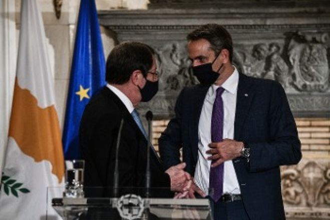 &Mu;&eta;&tau;&sigma;&omicron;&tau;ά&kappa;&eta;&sigmaf; - &Alpha;&nu;&alpha;&sigma;&tau;&alpha;&sigma;&iota;ά&delta;&eta;&sigmaf;: &Psi;ά&chi;&nu;&omicron;&upsilon;&nu; &delta;&iota;έ&xi;&omicron;&delta;&omicron; &epsilon;&nu;&tau;ό&sigmaf; &tau;&omicron;&upsilon; &epsilon;&pi;&iota;&kappa;ί&nu;&delta;&upsilon;&nu;&omicron;&upsilon; &epsilon;&upsilon;&rho;&omega;&alpha;&tau;&lambda;&alpha;&nu;&tau;&iota;&kappa;&omicron;ύ &pi;&lambda;&alpha;&iota;&sigma;ί&omicron;&upsilon;