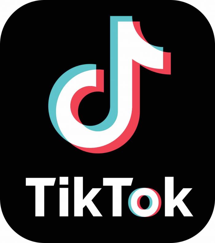 &Pi;ό&lambda;&epsilon;&mu;&omicron;&sigmaf; &sigma;&tau;&eta;&nu; &Omicron;&upsilon;&kappa;&rho;&alpha;&nu;ί&alpha; &kappa;&alpha;&iota; &Mu;&Kappa;&Delta;: &Omicron;&iota;... &laquo;influencers&raquo; &tau;&omega;&nu; &laquo;influencers&raquo; &sigma;&tau;&eta;&nu; &epsilon;&pi;&omicron;&chi;ή &tau;&omicron;&upsilon; &iota;&mu;&pi;&epsilon;&rho;&iota;&alpha;&lambda;&iota;&sigma;&tau;&iota;&kappa;&omicron;ύ &pi;&omicron;&lambda;έ&mu;&omicron;&upsilon;