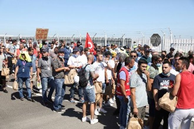 &Phi;&omicron;&rho;&tau;ώ&nu;&omicron;&upsilon;&nu; &tau;&eta;&nu; &kappa;&rho;ί&sigma;&eta; &tau;&omicron;&upsilon;&sigmaf; &lambda;&alpha;&omicron;ύ&sigmaf; - &Chi;&iota;&lambda;&iota;ά&delta;&epsilon;&sigmaf; &alpha;&pi;&omicron;&lambda;ύ&sigma;&epsilon;&iota;&sigmaf; &sigma;&epsilon; ό&lambda;&eta; &tau;&eta;&nu; &Epsilon;&upsilon;&rho;ώ&pi;&eta; &kappa;&alpha;&iota; &tau;&epsilon;&rho;ά&sigma;&tau;&iota;&alpha; &sigma;&tau;ή&rho;&iota;&xi;&eta; &sigma;&tau;&omicron;&upsilon;&sigmaf; &omicron;&mu;ί&lambda;&omicron;&upsilon;&sigmaf;!
