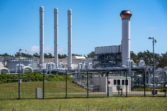 &Delta;&iota;&epsilon;&rho;&gamma;&alpha;&sigma;ί&epsilon;&sigmaf; &sigma;&tau;ή&rho;&iota;&xi;&eta;&sigmaf; &tau;&omega;&nu; &mu;&omicron;&nu;&omicron;&pi;&omega;&lambda;ί&omega;&nu; &pi;ά&nu;&omega; &sigma;&tau;&iota;&sigmaf; &pi;&lambda;ά&tau;&epsilon;&sigmaf; &tau;&omega;&nu; &lambda;&alpha;ώ&nu;