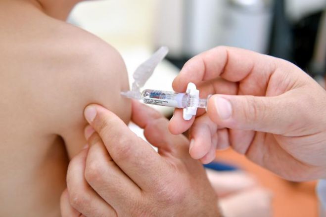 ΠΟΫ: Αναγκαίο να συνεχιστούν οι υπηρεσίες εμβολιασμού