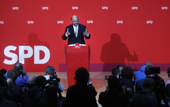 &Sigma;&omicron;&upsilon;&lambda;&tau;&sigmaf;: &Gamma;&iota;&alpha; &nu;&alpha; &sigma;&tau;&eta;&rho;ί&xi;&omicron;&upsilon;&mu;&epsilon; &kappa;&upsilon;&beta;έ&rho;&nu;&eta;&sigma;&eta; &alpha;&pi;&alpha;&iota;&tau;&omicron;ύ&mu;&epsilon; &mu;&iota;&alpha; &nu;έ&alpha; &epsilon;&upsilon;&rho;&omega;&pi;&alpha;ϊ&kappa;ή &pi;&omicron;&lambda;&iota;&tau;&iota;&kappa;ή...