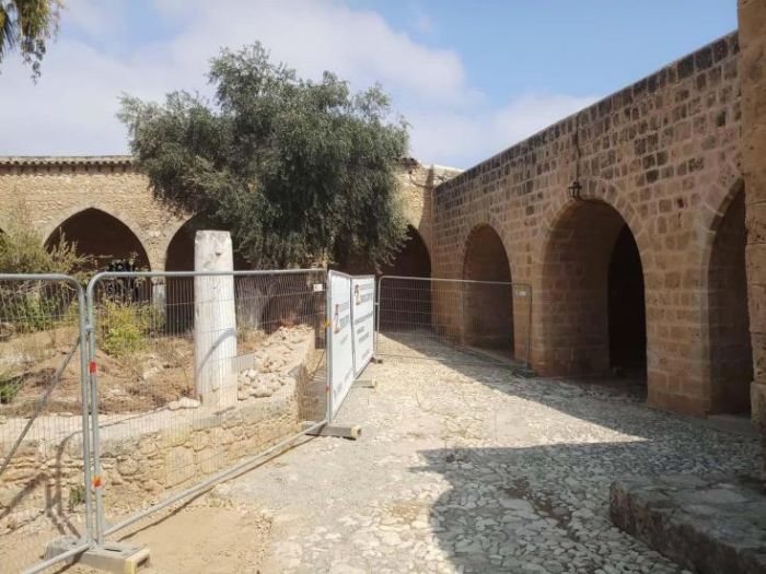&Sigma;&eta;&mu;&alpha;&nu;&tau;&iota;&kappa;ά &epsilon;&upsilon;&rho;ή&mu;&alpha;&tau;&alpha; &sigma;&tau;&iota;&sigmaf; &alpha;&nu;&alpha;&sigma;&kappa;&alpha;&phi;έ&sigmaf; &sigma;&tau;&omicron; &Mu;&omicron;&nu;&alpha;&sigma;&tau;ή&rho;&iota; &Alpha;&gamma;ί&alpha;&sigmaf; &Nu;ά&pi;&alpha;&sigmaf;