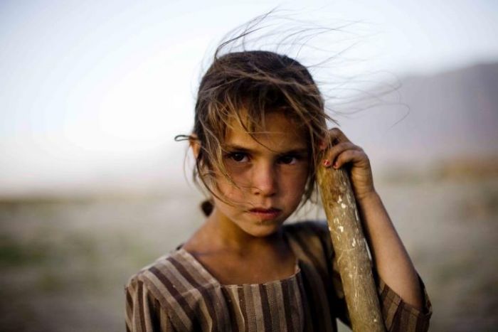 &Pi;ά&nu;&omega; &alpha;&pi;ό 3.500 &pi;&alpha;&iota;&delta;&iota;ά &theta;ύ&mu;&alpha;&tau;&alpha; &tau;&omicron;&upsilon; &pi;&omicron;&lambda;έ&mu;&omicron;&upsilon; &sigma;&tau;&omicron; &Alpha;&phi;&gamma;&alpha;&nu;&iota;&sigma;&tau;ά&nu;