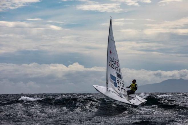 &Omicron; &Kappa;&omicron;&nu;&tau;ί&delta;&eta;&sigmaf; &sigma;&tau;&omicron;&nu; &Chi;&rho;&upsilon;&sigma;ό &Sigma;&tau;ό&lambda;&omicron; &theta;&alpha; &delta;&iota;&epsilon;&kappa;&delta;&iota;&kappa;ή&sigma;&epsilon;&iota; &theta;έ&sigma;&eta; &sigma;&tau;&omicron; &beta;ά&theta;&rho;&omicron;