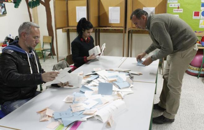 &Tau;&eta;&nu; &Pi;&alpha;&rho;&alpha;&sigma;&kappa;&epsilon;&upsilon;ή &eta; &sigma;&upsilon;&nu;έ&chi;&epsilon;&iota;&alpha; &sigma;&tau;&omicron; &epsilon;&kappa;&lambda;&omicron;&gamma;&omicron;&delta;&iota;&kappa;&epsilon;ί&omicron;