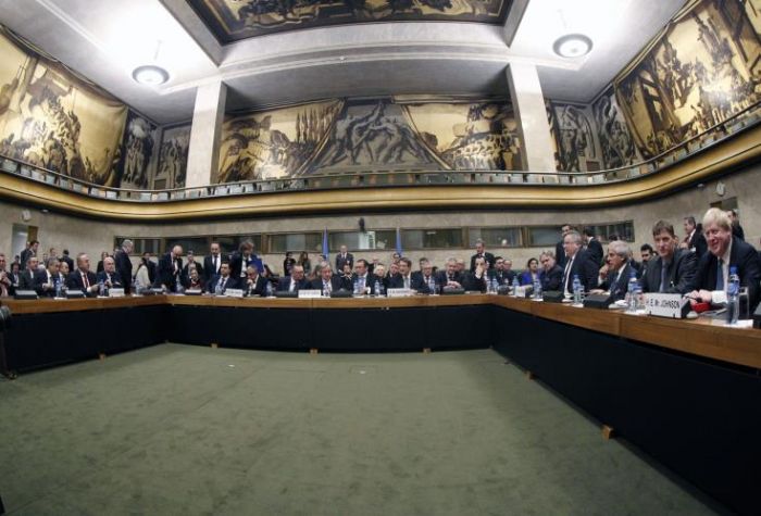 &Eta; &alpha;&pi;ό&phi;&alpha;&sigma;&eta; &tau;&eta;&sigmaf; &Delta;&iota;ά&sigma;&kappa;&epsilon;&psi;&eta;&sigmaf; &tau;&eta;&sigmaf; &Gamma;&epsilon;&nu;&epsilon;ύ&eta;&sigmaf; &gamma;&iota;&alpha; &tau;&eta;&nu; &Kappa;ύ&pi;&rho;&omicron;