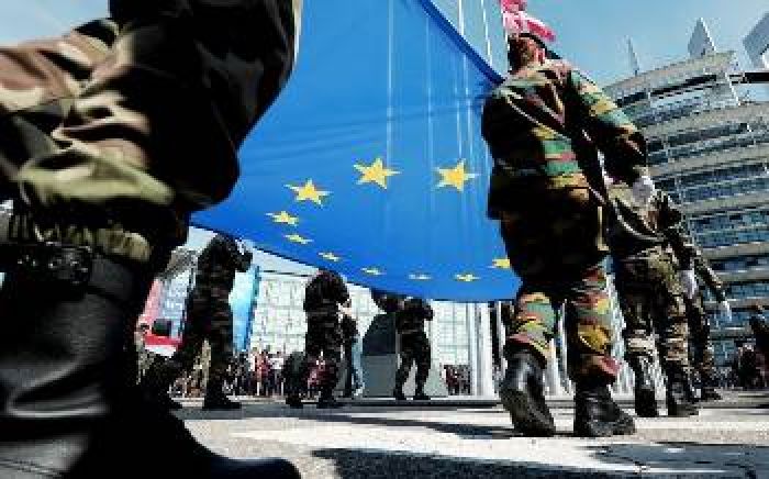 &Epsilon;.&Epsilon;.: &Pi;&rho;&omicron;&chi;&omega;&rho;ά &mu;&epsilon; &gamma;&omicron;&rho;&gamma;ά &beta;ή&mu;&alpha;&tau;&alpha; &eta; &pi;&alpha;&rho;&alpha;&pi;έ&rho;&alpha; &sigma;&tau;&rho;&alpha;&tau;&iota;&omega;&tau;&iota;&kappa;&omicron;&pi;&omicron;ί&eta;&sigma;&eta;