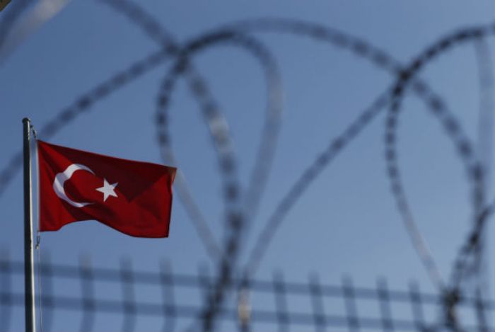 &Tau;&omicron; &ldquo;&epsilon;&nu; &mu;έ&rho;&epsilon;&iota;&rdquo; &pi;ά&gamma;&omega;&mu;&alpha; &tau;&eta;&sigmaf; &epsilon;&upsilon;&rho;&omega;&chi;&rho;&eta;&mu;&alpha;&tau;&omicron;&delta;ό&tau;&eta;&sigma;&eta;&sigmaf;, &omicron;&iota; &pi;&alpha;&rho;&alpha;&beta;&iota;ά&sigma;&epsilon;&iota;&sigmaf; &tau;&omicron;&upsilon; &delta;&iota;&epsilon;&theta;&nu;&omicron;ύ&sigmaf; &delta;&iota;&kappa;&alpha;ί&omicron;&upsilon; &kappa;&alpha;&iota; &tau;&omicron; &alpha;&pi;ύ&theta;&mu;&epsilon;&nu;&omicron; &theta;&rho;ά&sigma;&omicron;&sigmaf;