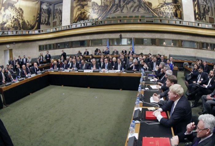 &Pi;&epsilon;&rho;ί &tau;&eta;&sigmaf; &Delta;&iota;ά&sigma;&kappa;&epsilon;&psi;&eta;&sigmaf; &tau;&eta;&sigmaf; &Gamma;&epsilon;&nu;&epsilon;ύ&eta;&sigmaf; &kappa;&alpha;&iota; &tau;&eta;&sigmaf; &kappa;&omicron;&iota;&nu;ή&sigmaf; &pi;&rho;ό&sigma;&kappa;&lambda;&eta;&sigma;&eta;&sigmaf; &pi;&rho;&omicron;&sigmaf; &tau;&alpha; &Eta;&nu;&omega;&mu;έ&nu;&alpha; Έ&theta;&nu;&eta;...