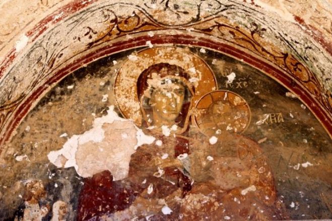 &Pi;έ&rho;&alpha;&nu; &tau;&omega;&nu; 16.000 &omicron;&iota; &kappa;&lambda;&epsilon;&mu;&mu;έ&nu;&epsilon;&sigmaf; &alpha;&rho;&chi;&alpha;&iota;ό&tau;&eta;&tau;&epsilon;&sigmaf; &alpha;&pi;ό &kappa;&alpha;&tau;&epsilon;&chi;ό&mu;&epsilon;&nu;&alpha; &mu;&epsilon;&tau;ά &tau;&eta;&nu; &tau;&omicron;&upsilon;&rho;&kappa;&iota;&kappa;ή &epsilon;&iota;&sigma;&beta;&omicron;&lambda;ή