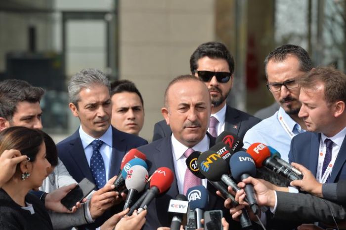 &Omicron; &Tau;&sigma;&alpha;&beta;&omicron;ύ&sigma;&omicron;&gamma;&lambda;&omicron;&upsilon; &alpha;&pi;&epsilon;&iota;&lambda;&epsilon;ί &tau;&eta;&nu; &Epsilon;&upsilon;&rho;&omega;&pi;&alpha;ϊ&kappa;&eta; Έ&nu;&omega;&sigma;&eta;...