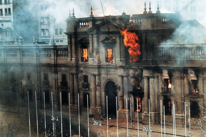 &Eta; 11&eta; &Sigma;&epsilon;&pi;&tau;&epsilon;&mu;&beta;&rho;ί&omicron;&upsilon; &kappa;&alpha;&iota;... &mu;&iota;&alpha; ά&lambda;&lambda;&eta; 11&eta; &Sigma;&epsilon;&pi;&tau;&epsilon;&mu;&beta;&rho;ί&omicron;&upsilon;