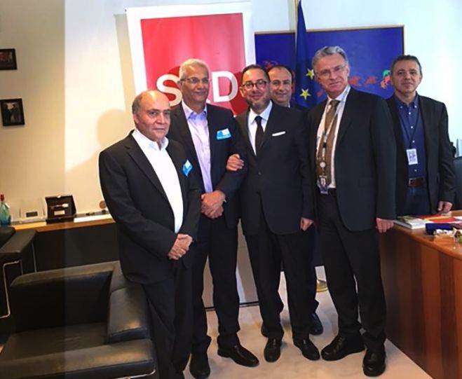 &Tau;&omicron; &Kappa;&upsilon;&pi;&rho;&iota;&alpha;&kappa;ό &sigma;&tau;&omicron; &epsilon;&pi;ί&kappa;&epsilon;&nu;&tau;&rho;&omicron; &tau;&omega;&nu; &epsilon;&pi;&alpha;&phi;ώ&nu; &tau;&omicron;&upsilon; &Gamma;&Gamma; &tau;&omicron;&upsilon; &Alpha;&Kappa;&Epsilon;&Lambda; &sigma;&tau;&iota;&sigmaf; &Beta;&rho;&upsilon;&xi;έ&lambda;&lambda;&epsilon;&sigmaf;