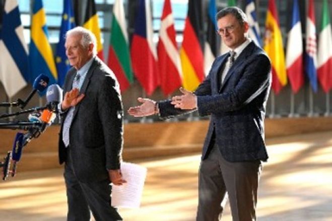 &Sigma;ύ&nu;&omicron;&delta;&omicron;&sigmaf; &Upsilon;&Pi;&Epsilon;&Xi; &tau;&eta;&sigmaf; &Epsilon;&Epsilon;: &Pi;&iota;έ&zeta;&omicron;&upsilon;&nu; &gamma;&iota;&alpha; &kappa;&lambda;&iota;&mu;ά&kappa;&omega;&sigma;&eta; &tau;&eta;&sigmaf; &sigma;ύ&gamma;&kappa;&rho;&omicron;&upsilon;&sigma;&eta;&sigmaf; &sigma;&tau;&eta;&nu; &Omicron;&upsilon;&kappa;&rho;&alpha;&nu;ί&alpha;