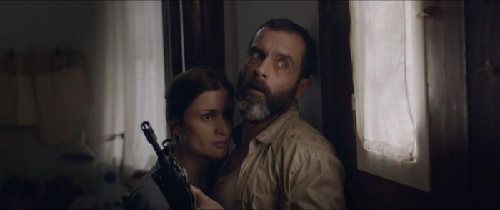 &Theta;&rho;&iota;ά&mu;&beta;&epsilon;&upsilon;&sigma;&epsilon; &eta; &kappa;&upsilon;&pi;&rho;&iota;&alpha;&kappa;ή &tau;&alpha;&iota;&nu;ί&alpha; &laquo;&Pi;&omicron;&lambda;&iota;&omicron;&rho;&kappa;ί&alpha; &sigma;&tau;&eta;&nu; &omicron;&delta;ό &Lambda;&iota;&pi;έ&rho;&tau;&eta;&raquo;