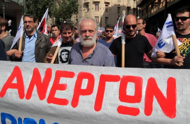 Έ&nu;&alpha;&sigmaf; &sigma;&tau;&omicron;&upsilon;&sigmaf; &tau;έ&sigma;&sigma;&epsilon;&rho;&iota;&sigmaf; &pi;&alpha;&rho;&alpha;&mu;έ&nu;&epsilon;&iota; ά&nu;&epsilon;&rho;&gamma;&omicron;&sigmaf; &sigma;&tau;&eta;&nu; &Epsilon;&lambda;&lambda;ά&delta;&alpha;