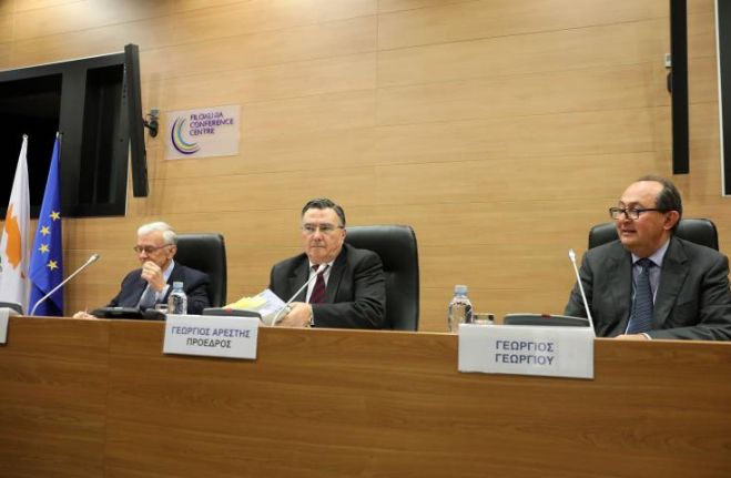 &Tau;&rho;&epsilon;&iota;&sigmaf; &kappa;&alpha;&tau;&alpha;&theta;έ&sigma;&epsilon;&iota;&sigmaf; &alpha;ύ&rho;&iota;&omicron; &Delta;&epsilon;&upsilon;&tau;έ&rho;&alpha; &sigma;&tau;&eta;&nu; &Epsilon;&rho;&epsilon;&upsilon;&nu;&eta;&tau;&iota;&kappa;ή &Epsilon;&pi;&iota;&tau;&rho;&omicron;&pi;ή &gamma;&iota;&alpha; &tau;&omicron;&nu; &Sigma;&upsilon;&nu;&epsilon;&rho;&gamma;&alpha;&tau;&iota;&sigma;&mu;ό