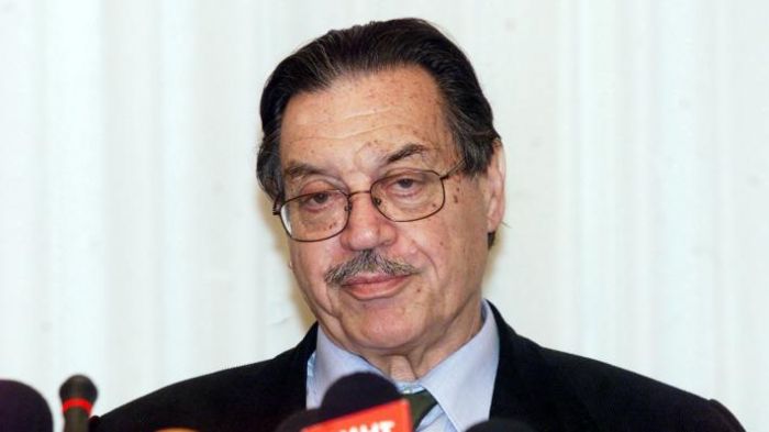 &laquo;Έ&phi;&upsilon;&gamma;&epsilon;&raquo; &sigma;&tau;&alpha; 92 &tau;&omicron;&upsilon; &omicron; &kappa;&alpha;&theta;&eta;&gamma;&eta;&tau;ή&sigmaf; &Alpha;&rho;&chi;&iota;&tau;&epsilon;&kappa;&tau;&omicron;&nu;&iota;&kappa;ή&sigmaf; &tau;&omicron;&upsilon; &Alpha;&Pi;&Theta;, &epsilon;&iota;&kappa;&alpha;&sigma;&tau;&iota;&kappa;ό&sigmaf; &kappa;&alpha;&iota; &sigma;&upsilon;&gamma;&gamma;&rho;&alpha;&phi;έ&alpha;&sigmaf;, &Delta;&eta;&mu;ή&tau;&rho;&eta;&sigmaf; &Phi;&alpha;&tau;&omicron;ύ&rho;&omicron;&sigmaf;