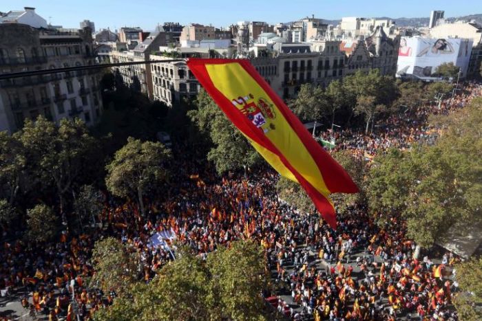 &Sigma;&tau;ή&theta;&omicron;&sigmaf; &mu;&epsilon; &sigma;&tau;ή&theta;&omicron;&sigmaf; &upsilon;&pi;&omicron;&sigma;&tau;&eta;&rho;&iota;&kappa;&tau;έ&sigmaf; &tau;&eta;&sigmaf; &alpha;&nu;&epsilon;&xi;&alpha;&rho;&tau;&eta;&sigma;ί&alpha;&sigmaf; &kappa;&alpha;&iota; &epsilon;&nu;&omega;&tau;&iota;&kappa;&omicron;ί &sigma;&tau;&eta;&nu; &Kappa;&alpha;&tau;&alpha;&lambda;&omicron;&nu;ί&alpha;