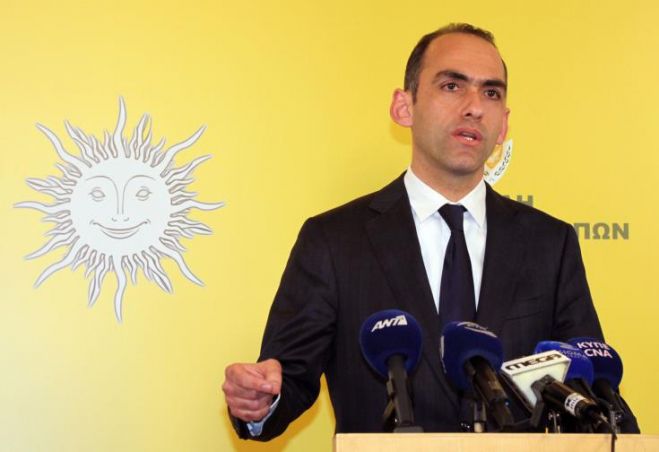 &Eta; &omicron;&iota;&kappa;&omicron;&nu;&omicron;&mu;ί&alpha; &sigma;&alpha;&sigmaf; &pi;&rho;&omicron;&phi;&alpha;&nu;ώ&sigmaf; &delta;&epsilon;&nu; &epsilon;ί&nu;&alpha;&iota; &kappa;&alpha;&iota; &delta;&iota;&kappa;ή &mu;&alpha;&sigmaf; &omicron;&iota;&kappa;&omicron;&nu;&omicron;&mu;ί&alpha;, &kappa;ύ&rho;&iota;&epsilon; &Gamma;&epsilon;&omega;&rho;&gamma;&iota;ά&delta;&eta;...