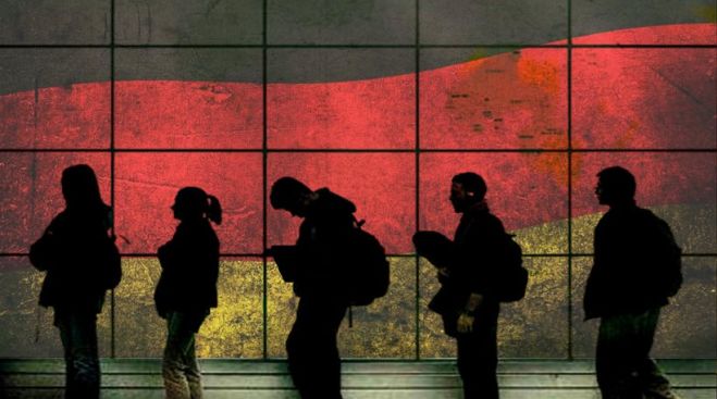 Έ&nu;&alpha;&sigmaf; &sigma;&tau;&omicron;&upsilon;&sigmaf; &pi;έ&nu;&tau;&epsilon; &Gamma;&epsilon;&rho;&mu;&alpha;&nu;&omicron;ύ&sigmaf; &epsilon;&rho;&gamma;&alpha;&zeta;ό&mu;&epsilon;&nu;&omicron;&upsilon;&sigmaf; &sigma;&epsilon; &kappa;&alpha;&theta;&epsilon;&sigma;&tau;ώ&sigmaf; &mu;&epsilon;&rho;&iota;&kappa;ή&sigmaf; &alpha;&pi;&alpha;&sigma;&chi;ό&lambda;&eta;&sigma;&eta;&sigmaf;!