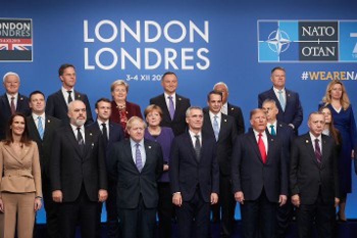 Σύνοδος Κορυφής ΝΑΤΟ: Επικίνδυνες αποφάσεις και εσωτερικές αντιθέσεις