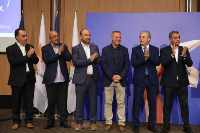 &Epsilon;&upsilon;&rho;&omega;&epsilon;&kappa;&lambda;&omicron;&gamma;έ&sigmaf;: &Eta; &epsilon;&pi;ό&mu;&epsilon;&nu;&eta; &mu;έ&rho;&alpha; &kappa;&alpha;&iota; &tau;&alpha; &mu;&eta;&nu;ύ&mu;&alpha;&tau;&alpha; &tau;&eta;&sigmaf; &pi;&rho;&omicron;&eta;&gamma;&omicron;ύ&mu;&epsilon;&nu;&eta;&sigmaf; &mu;έ&rho;&alpha;&sigmaf;...