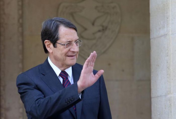 Έ&tau;&omicron;&iota;&mu;&omicron;&iota; &alpha;&nu;ά &pi;ά&sigma;&alpha; &sigma;&tau;&iota;&gamma;&mu;ή &nu;&alpha; &sigma;&upsilon;&nu;&epsilon;&chi;ί&sigma;&omicron;&upsilon;&mu;&epsilon; &tau;&omicron;&nu; &delta;&iota;ά&lambda;&omicron;&gamma;&omicron;