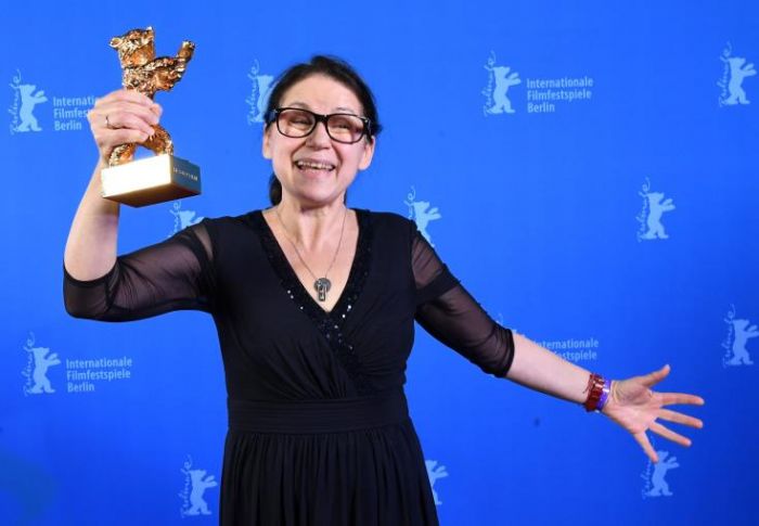 &Eta; &beta;&rho;&alpha;&beta;&epsilon;&upsilon;&mu;έ&nu;&eta; &mu;&epsilon; &tau;&eta; &Chi;&rho;&upsilon;&sigma;ή Ά&rho;&kappa;&tau;&omicron; &sigma;&kappa;&eta;&nu;&omicron;&theta;έ&tau;&rho;&iota;&alpha; Ί&lambda;&nu;&tau;&iota;&kappa;&omicron; &Epsilon;&nu;&iota;έ&nu;&tau;&iota; &mu;&iota;&lambda;ά &sigma;&tau;&omicron; &Kappa;&Upsilon;&Pi;&Epsilon; &gamma;&iota;&alpha; &tau;&eta;&nu; &tau;&alpha;&iota;&nu;ί&alpha; &tau;&eta;&sigmaf;