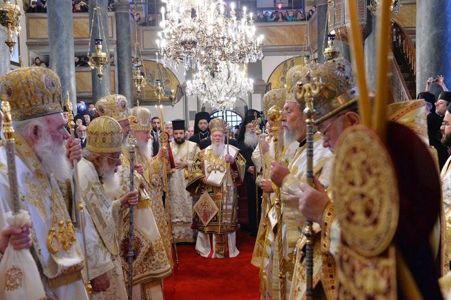 &Eta; &omicron;&rho;&theta;&omicron;&delta;&omicron;&xi;ί&alpha; &pi;&omicron;&rho;&epsilon;ύ&epsilon;&tau;&alpha;&iota; &sigma;&epsilon; &sigma;&chi;ί&sigma;&mu;&alpha;
