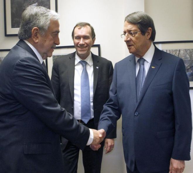 &Chi;&omega;&rho;ί&sigmaf; &mu;&epsilon;&gamma;ά&lambda;&epsilon;&sigmaf; &epsilon;&lambda;&pi;ί&delta;&epsilon;&sigmaf; &eta; &epsilon;&pi;&alpha;&nu;έ&nu;&alpha;&rho;&xi;&eta;, &alpha;ύ&rho;&iota;&omicron; &alpha;&pi;ό&gamma;&epsilon;&upsilon;&mu;&alpha;, &tau;&omega;&nu; &delta;&iota;&alpha;&pi;&rho;&alpha;&gamma;&mu;&alpha;&tau;&epsilon;ύ&sigma;&epsilon;&omega;&nu;